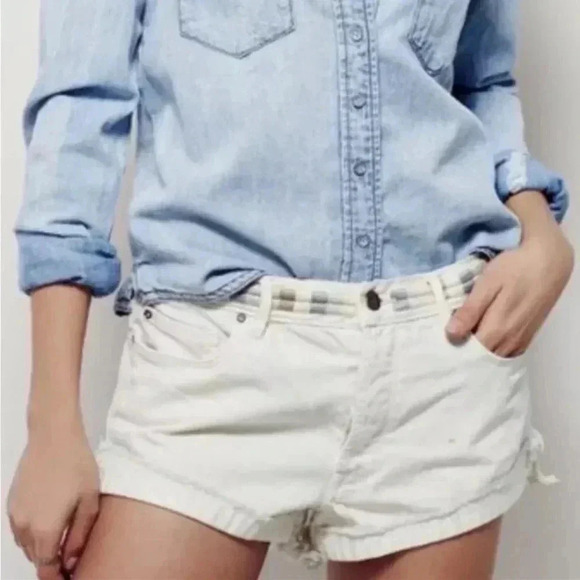 Free People Eliot Embroidered Denim Shorts Sz 27 - Picture 1 of 6